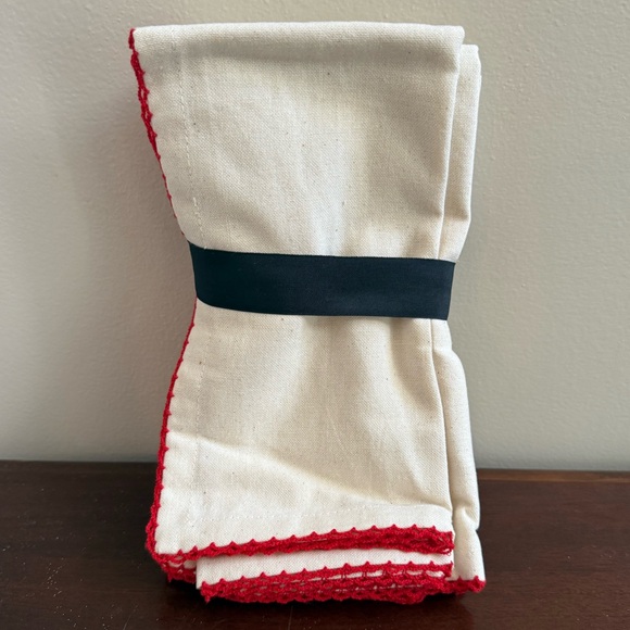 4pc Trim Cloth Christmas Tree Napkins Natural/Red - Hearth & Hand™ with Magnolia - Picture 5 of 5